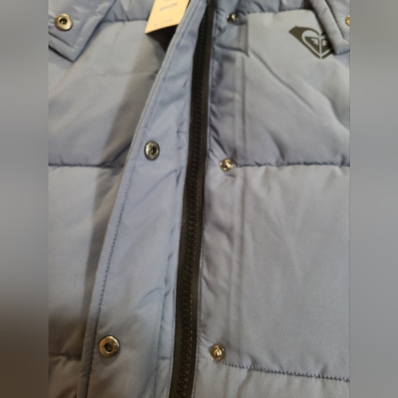 Roxy Wild Wind Hooded Puffer Vest Size XL NWT - Picture 6 of 8